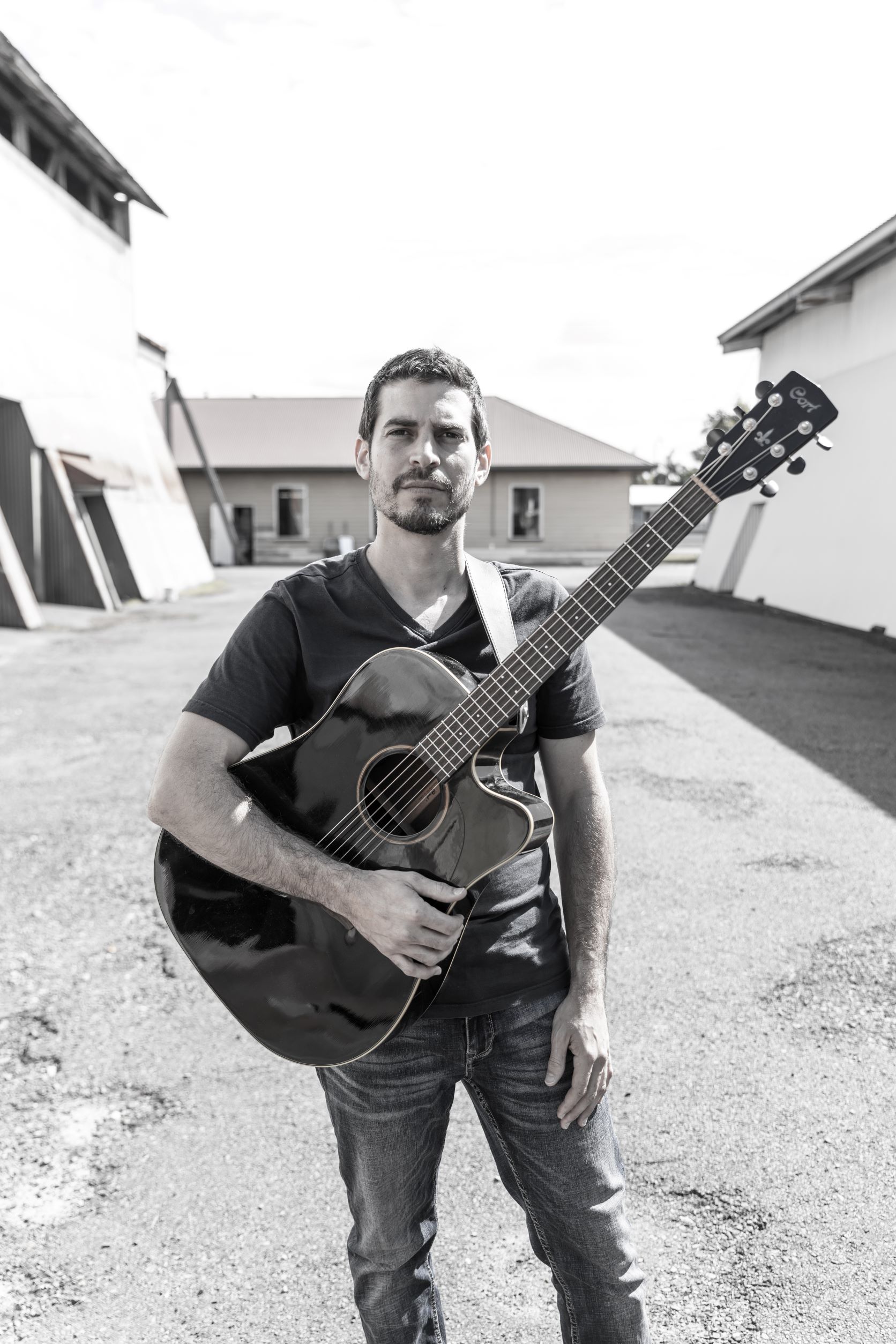 Michael Scriha, singer in Mackay