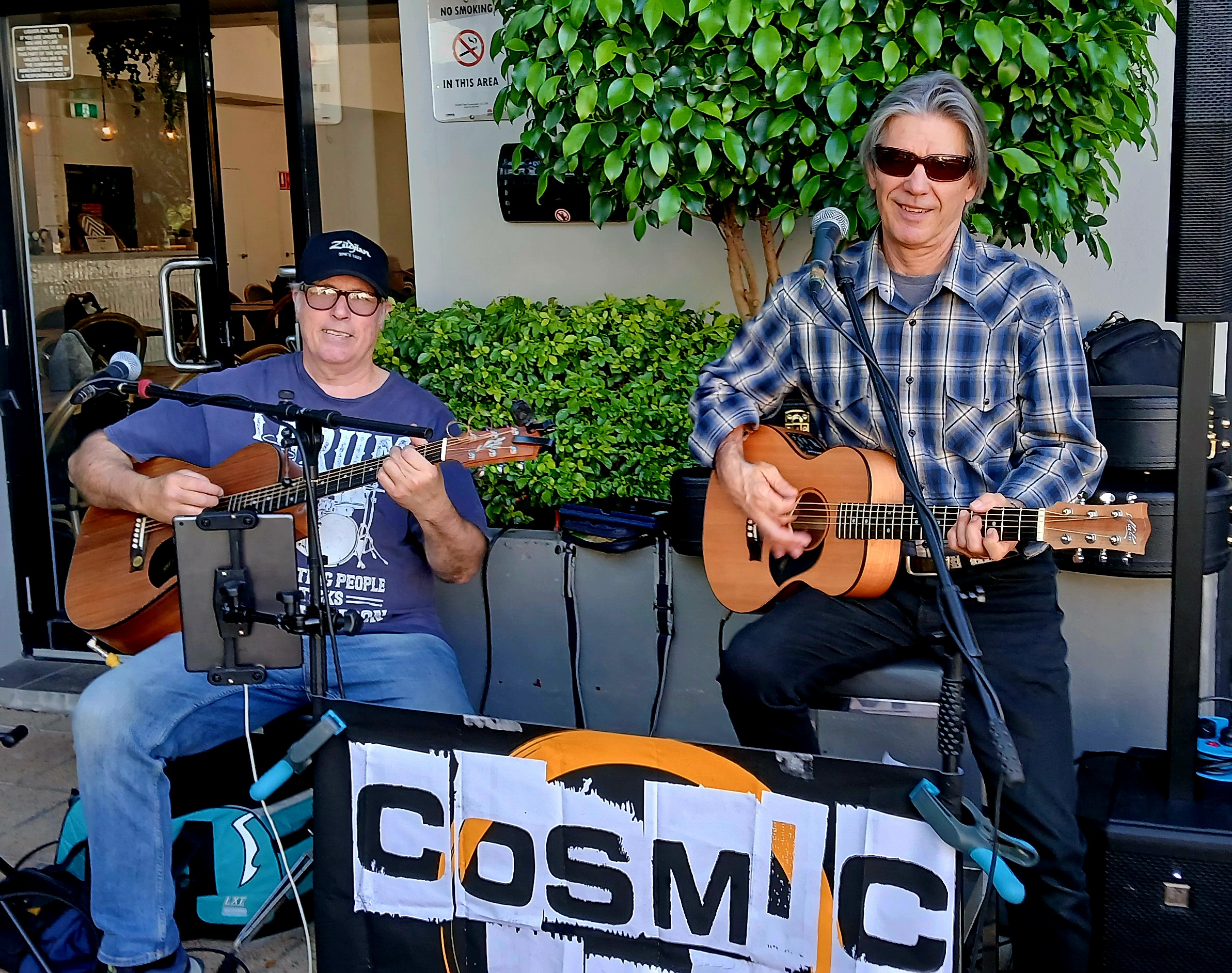 Cosmic Duo, musical duo in Maitland
