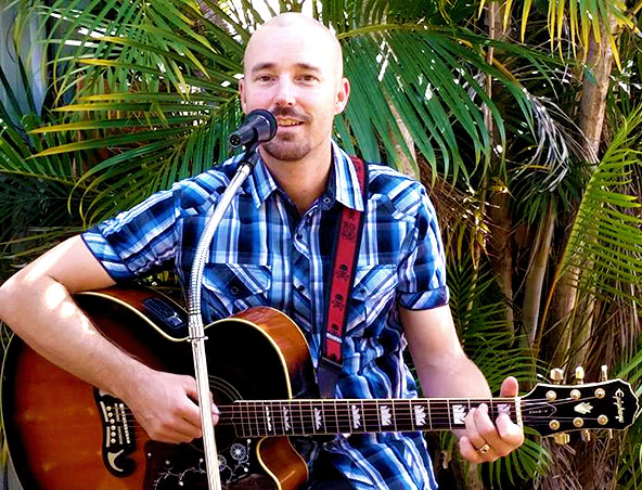 Nicko, singer in Maryborough, photo 3
