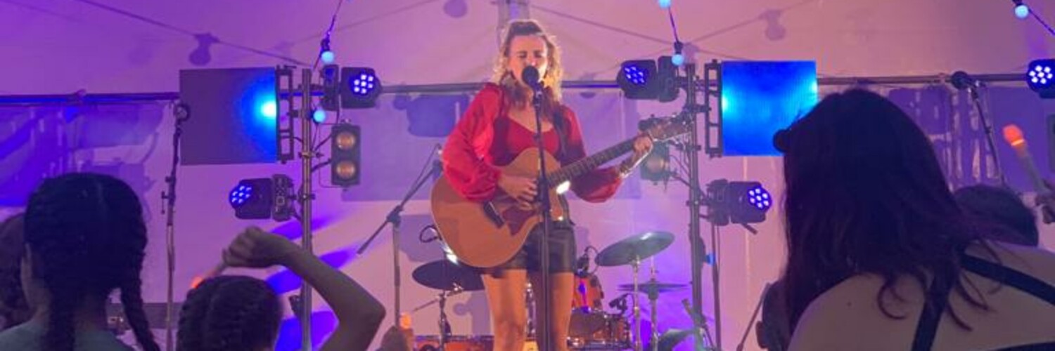 Melanie Wason, singer in Melbourne, photo 3