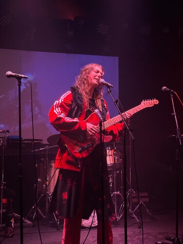 Neeko, singer-songwriter in Melbourne, photo 3