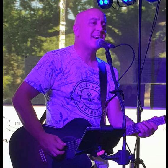 Michael, singer in Melbourne, photo 2
