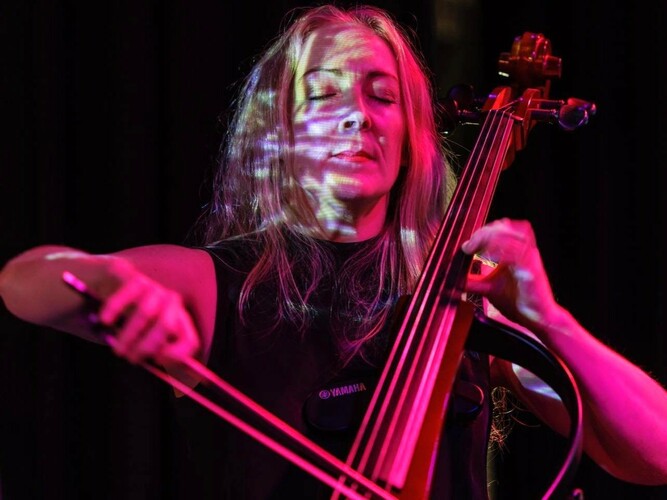 Melbourne Cello Co, cello player in Melbourne, photo 2