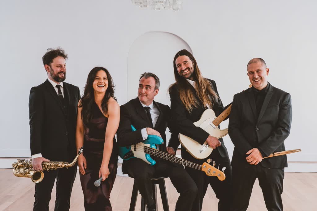 BARS, cover band in Melbourne