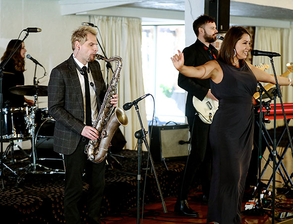 Celestial, cover band in Melbourne, photo 2