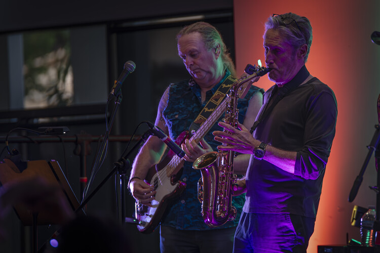 COBRA 45s, cover band in Melbourne, photo 3