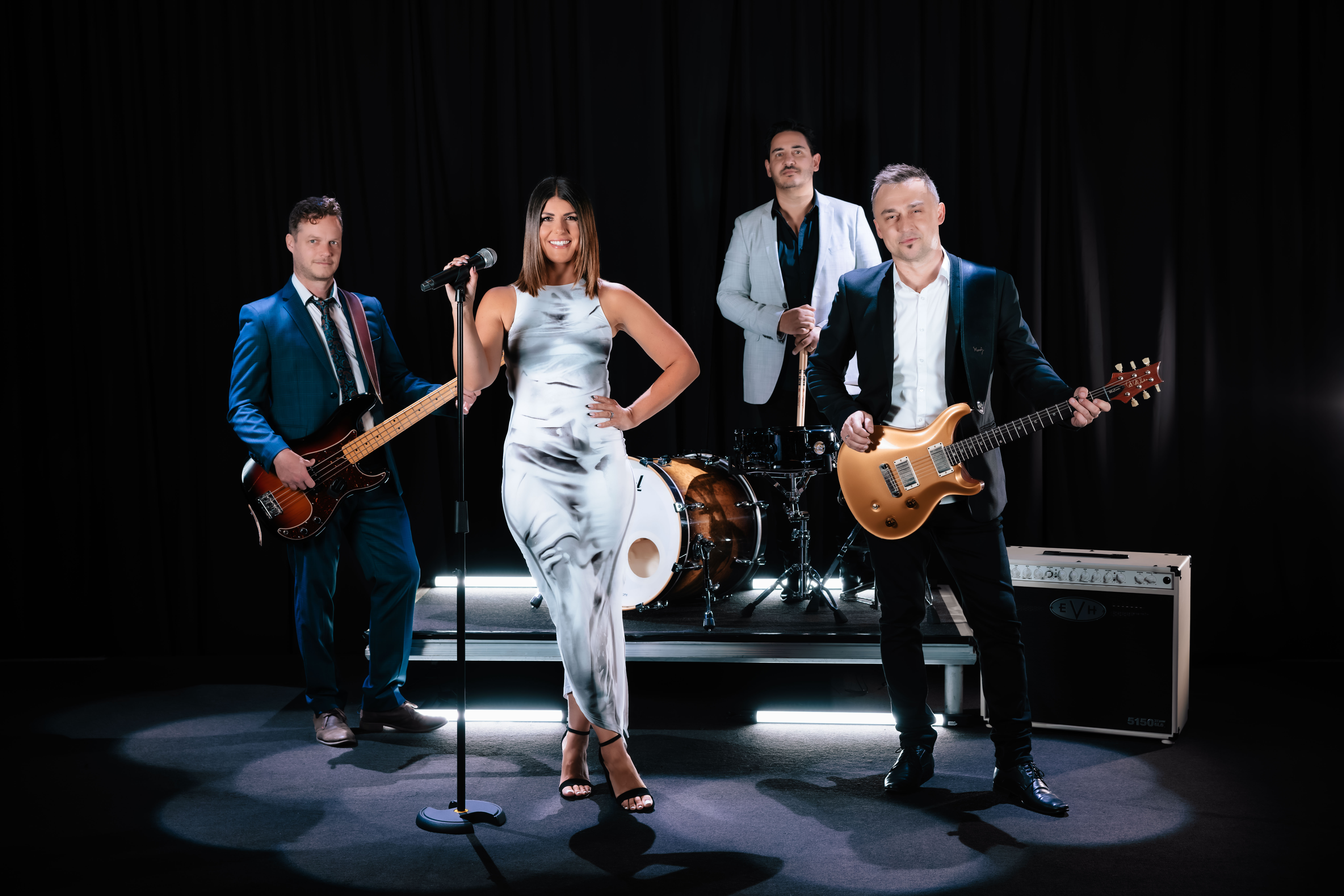 Easy Street, cover band in Melbourne