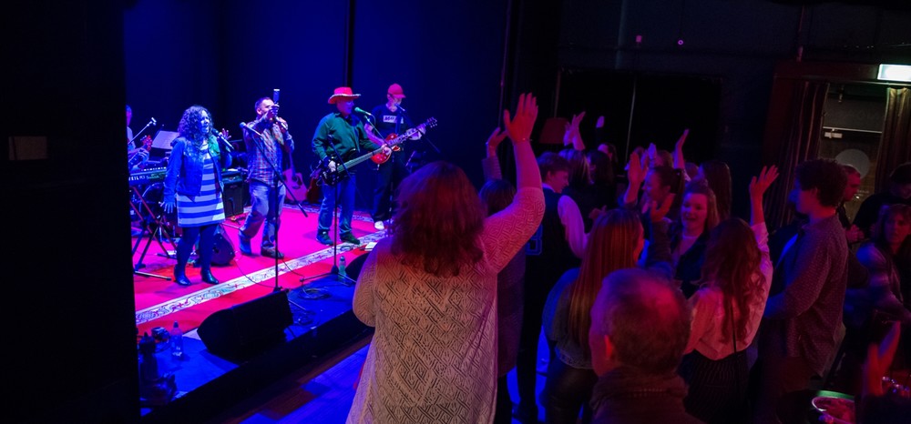Max Zero, cover band in Melbourne, photo 3