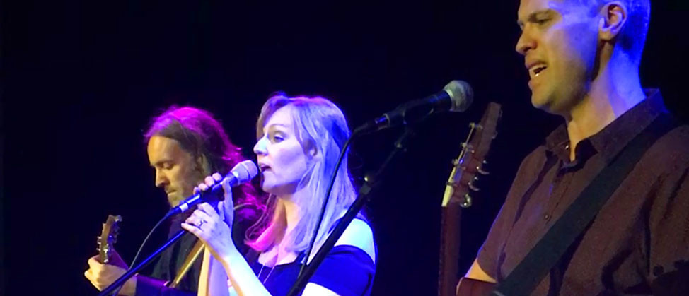 Oak Acoustic, cover band in Melbourne, photo 3