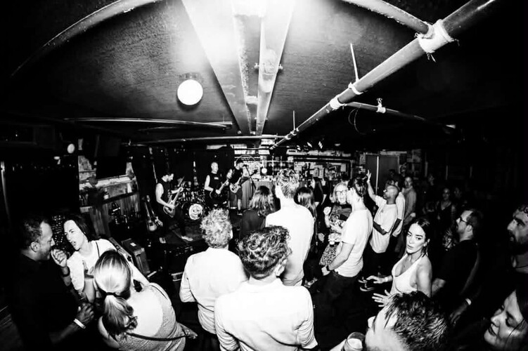 Project Mayhem, cover band in Melbourne, photo 3