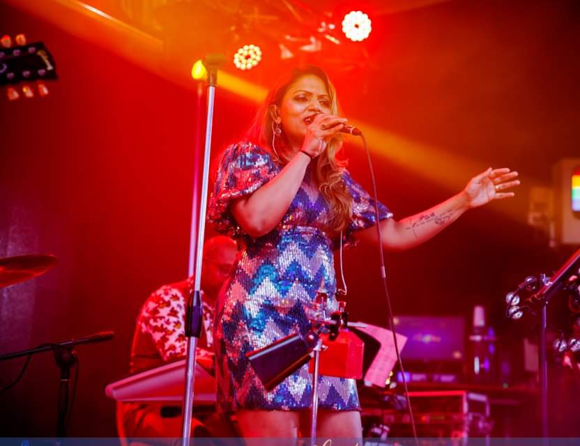 Shey & G, cover band in Melbourne