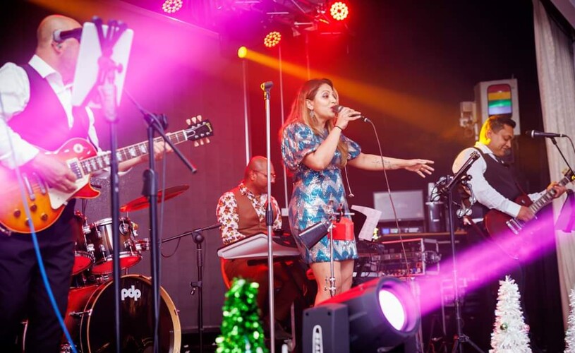 Shey & G, cover band in Melbourne, photo 3