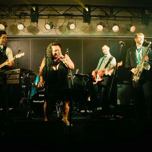 Something Blue, cover band in Melbourne, photo 2