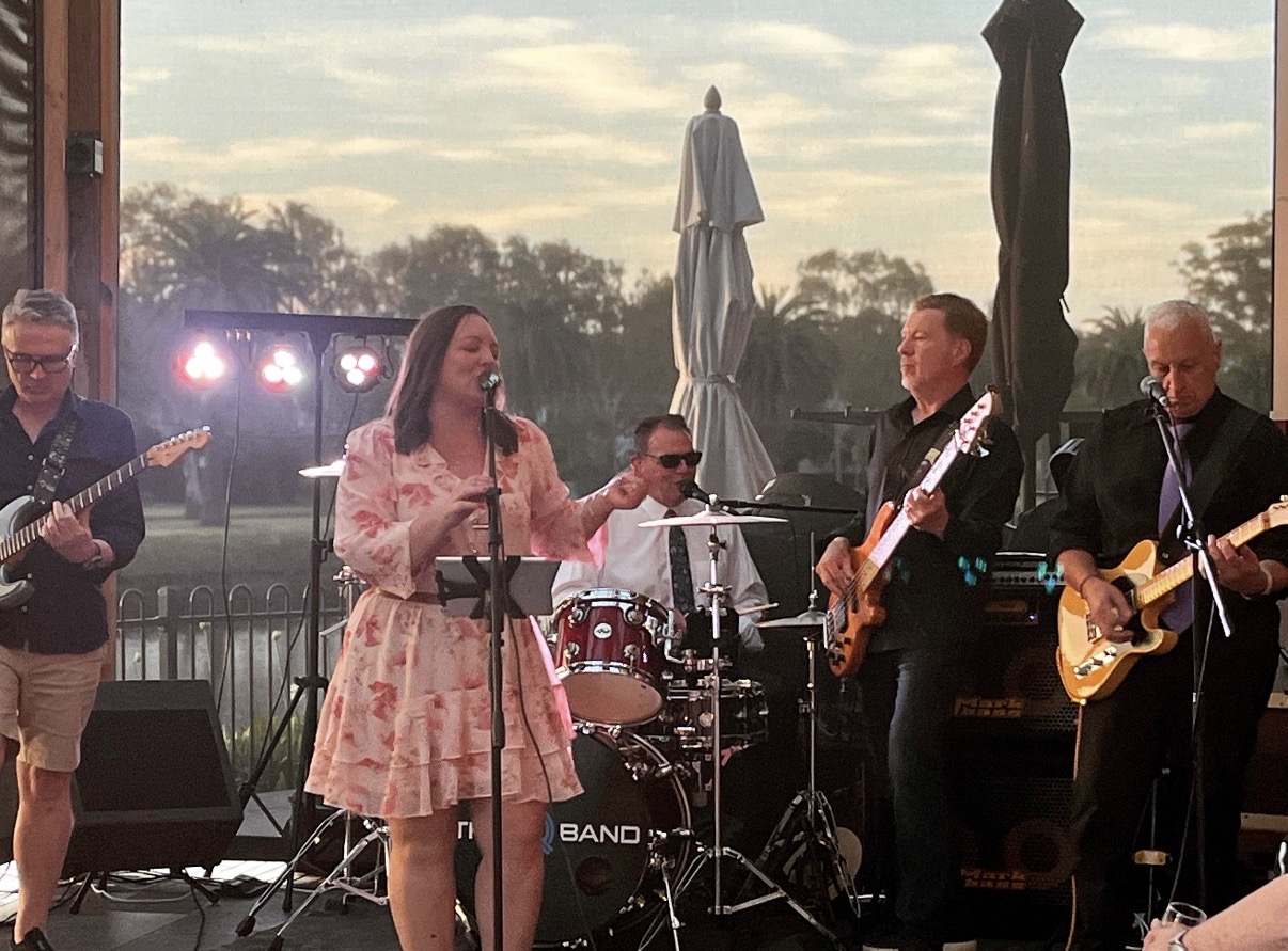 The Q Band, cover band in Melbourne
