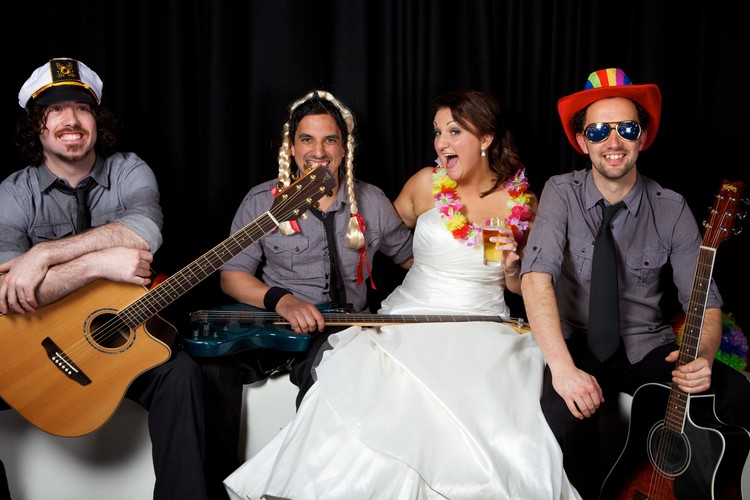 Bonsai / Bounce, musical trio in Melbourne, photo 3