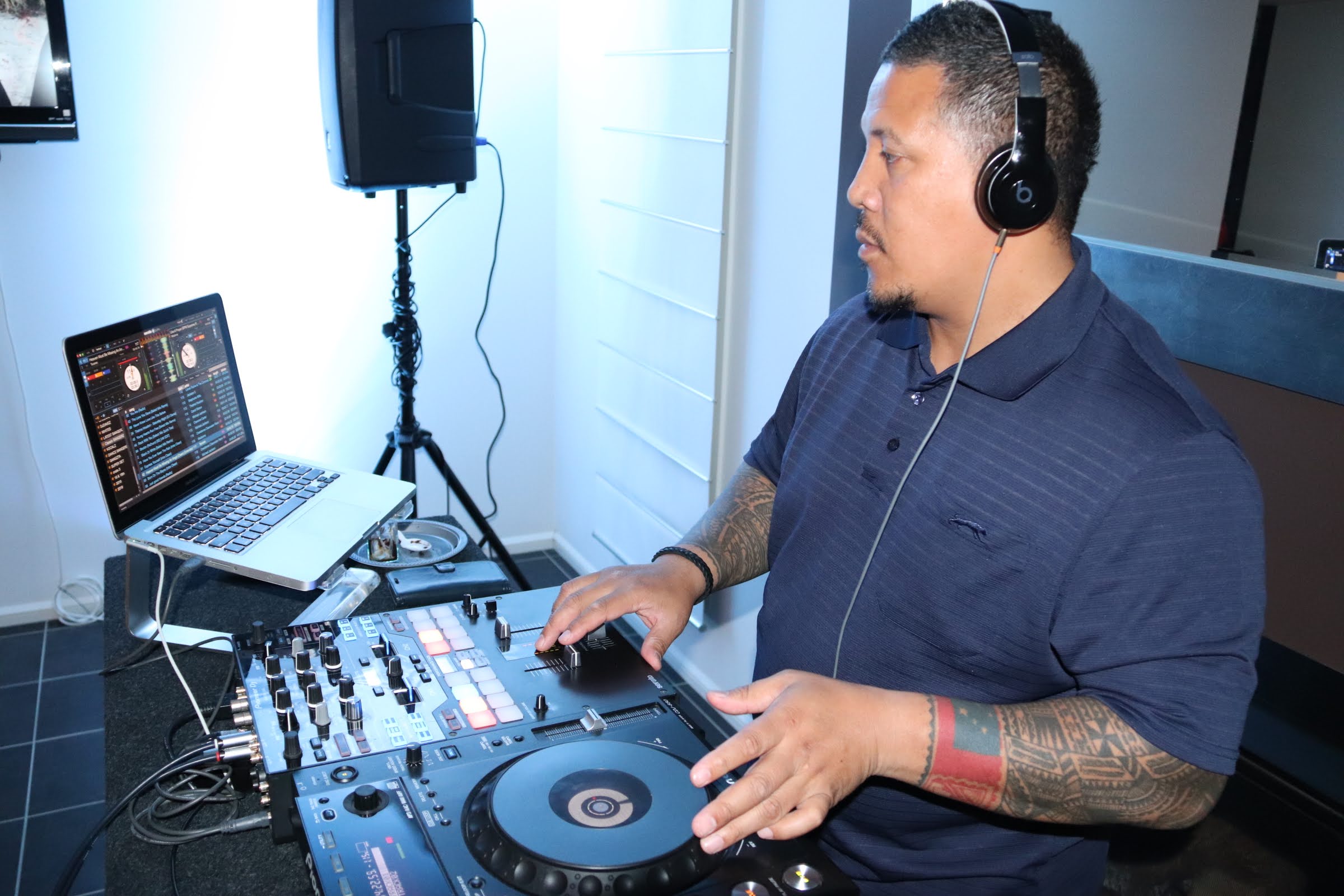DJ Davez, live in Melbourne
