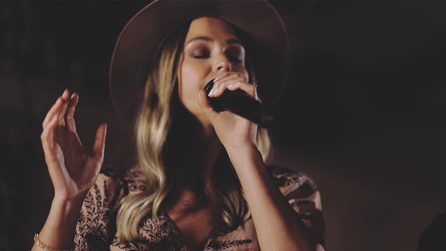 Cassie Crawford, musical duo in Melbourne, photo 3