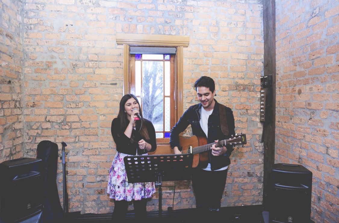 Danielle Faour Music, musical duo in Melbourne