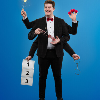 Liam LJ Jumpertz, magician in Melbourne, photo 2