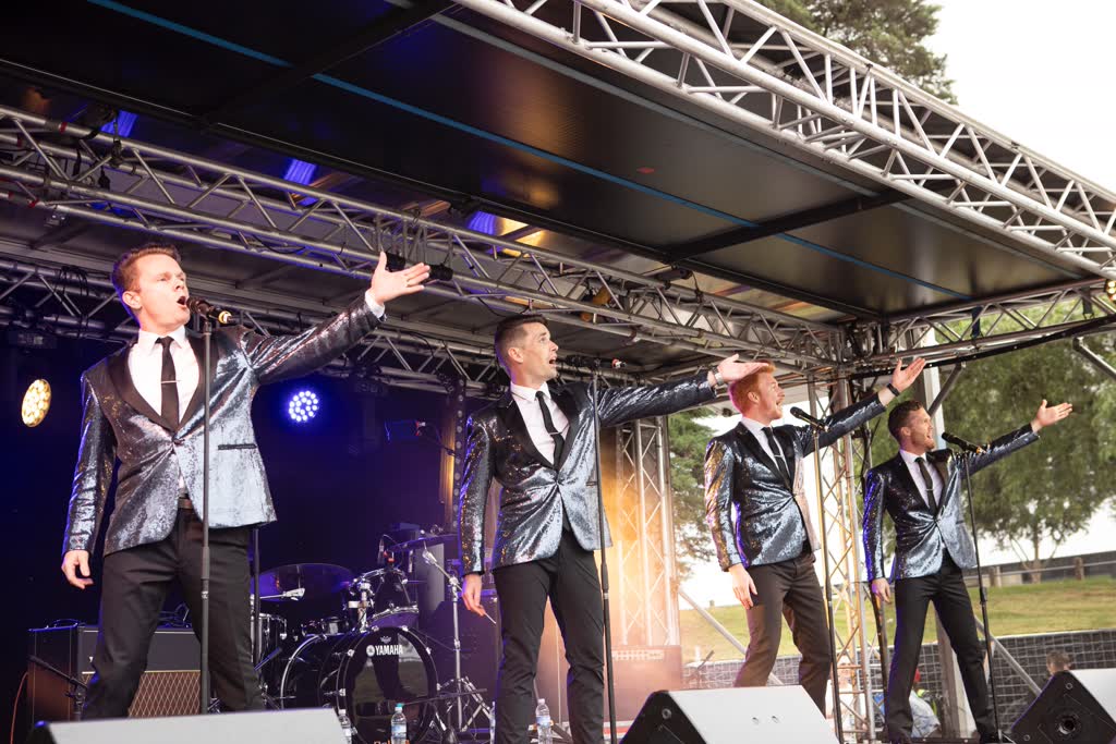 The Oz Boyz, motown band in Melbourne, photo 3