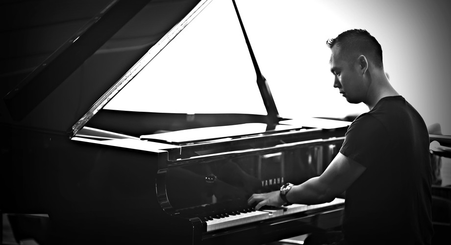 Jam the Piano-Man, pianist and singer solo in Melbourne, photo 3