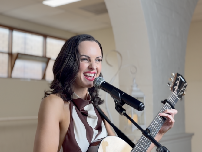 Georgie Walker, singer in Mornington, photo 3
