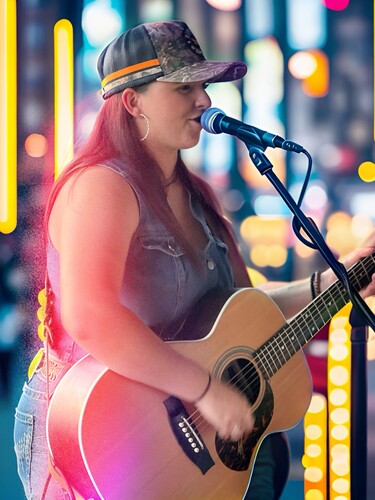 Mackenzie Lee, singer-songwriter in Newcastle, photo 3