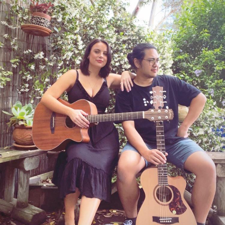 Teasha & Mari, musical duo in Newcastle, photo 2