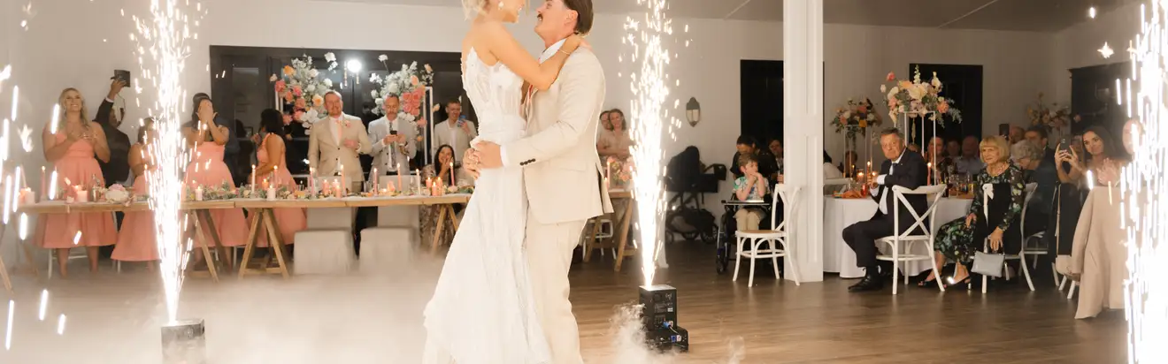 Mane Events - DJ, MC & Photobooth, wedding band in Sydney