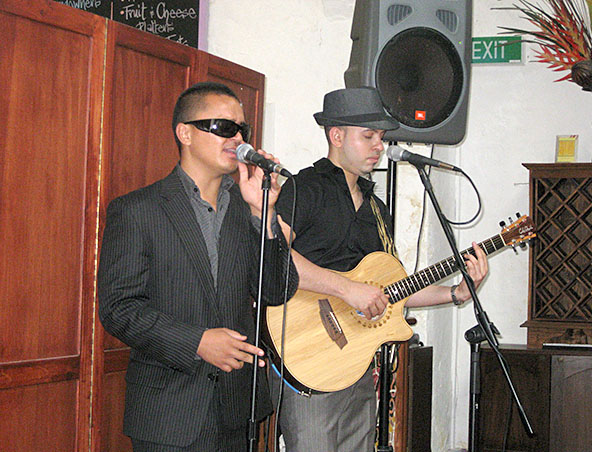 2che, musical duo in Perth, photo 3