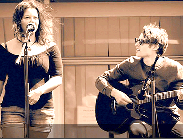 Beth And Col, musical duo in Perth, photo 3