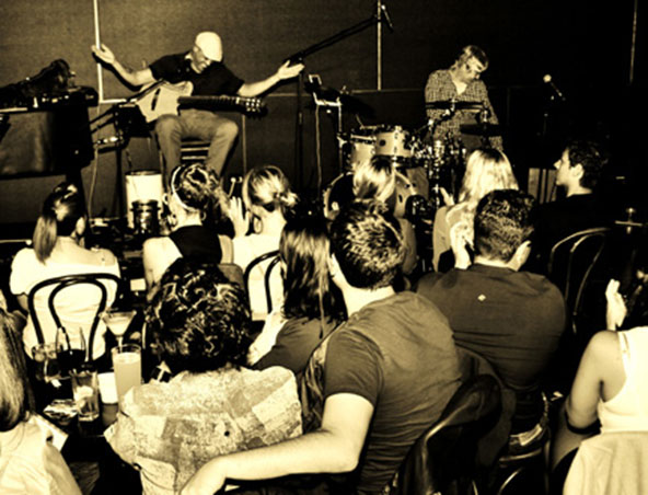 Duo Sao Paulo, musical duo in Perth, photo 2