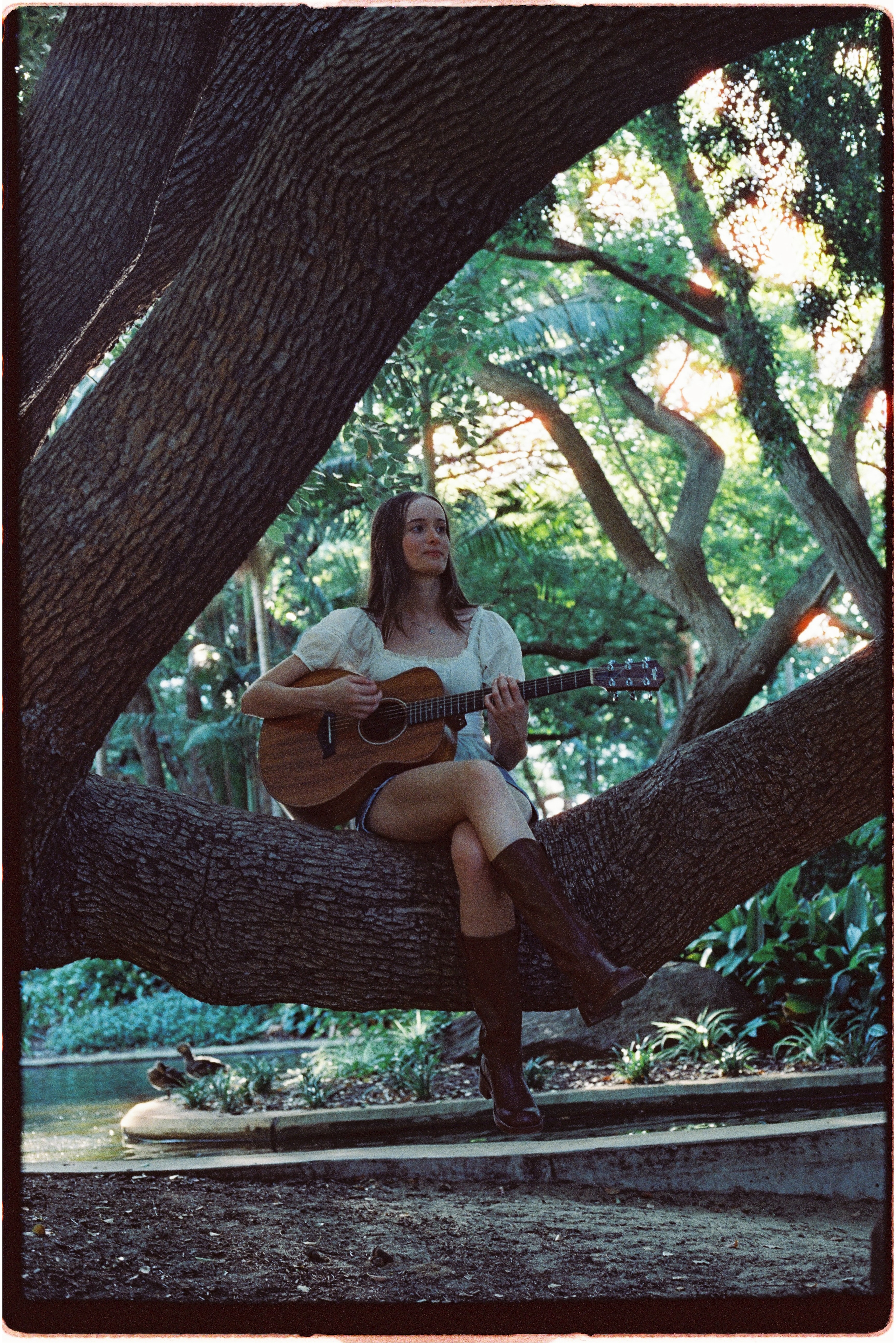 Anika Louise, singer in Perth, photo 2