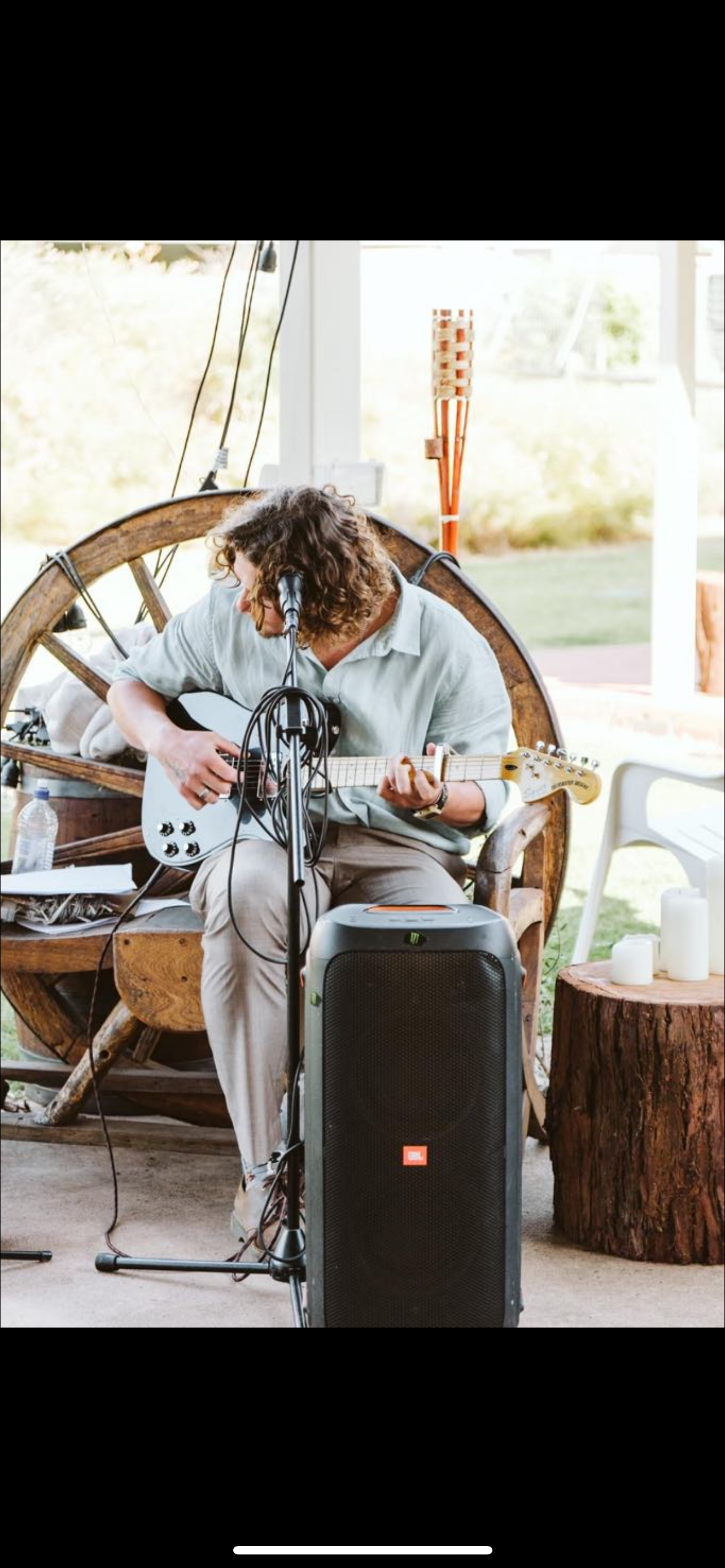 Aurum Summer, singer-songwriter in Perth