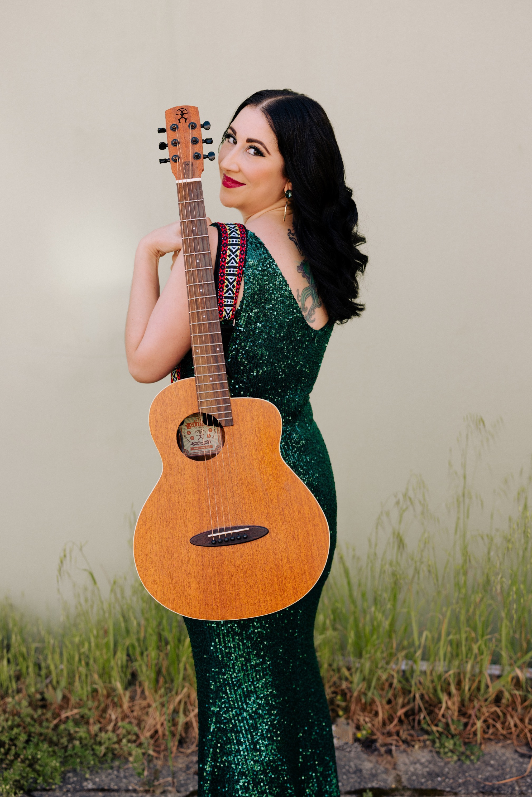 Cara Deanne, singer in Perth