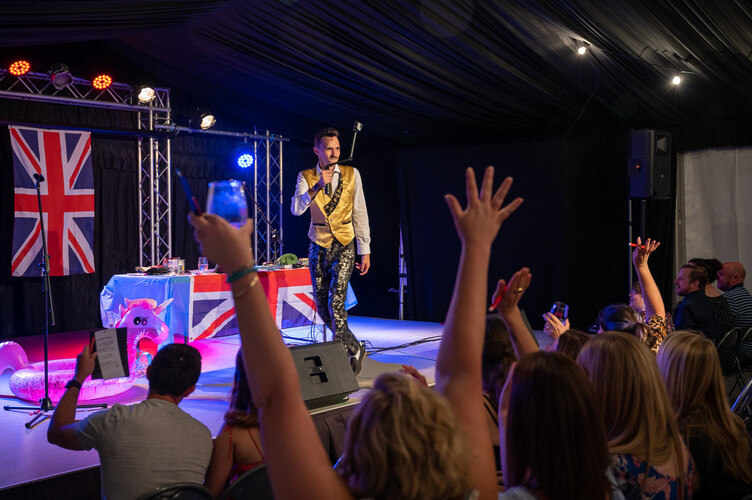 Andrew Silverwood, comedian in Perth, photo 3