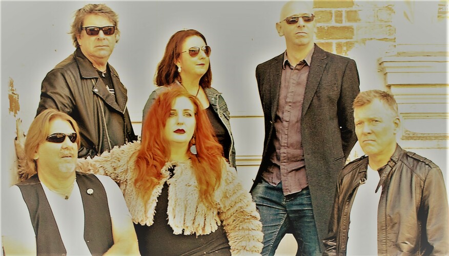 Carbon Copy, cover band in Perth, photo 3