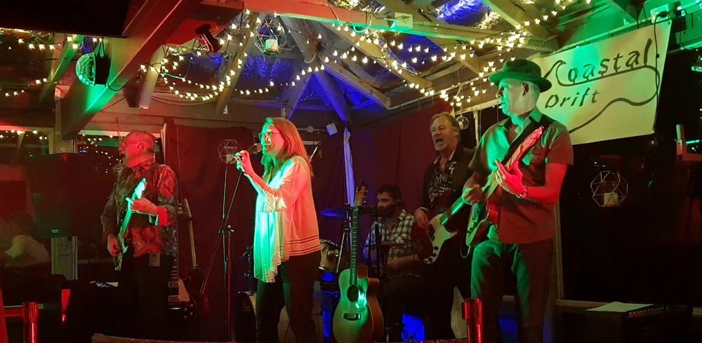 Coastal Drift, cover band in Perth, photo 3