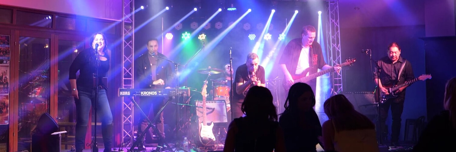 Jet Cassette, cover band in Perth, photo 2