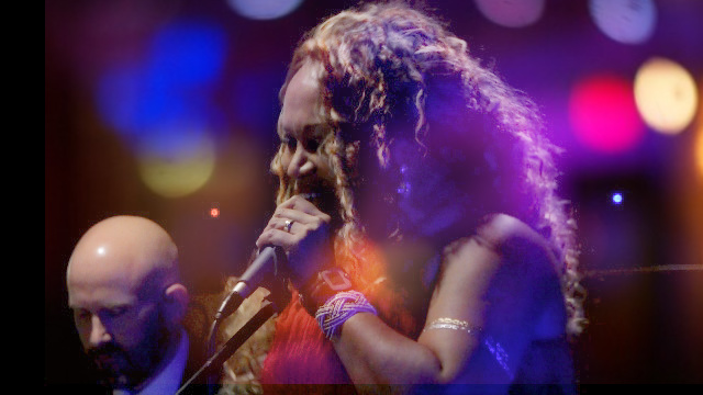 Two's Company, musical duo in Perth, photo 2