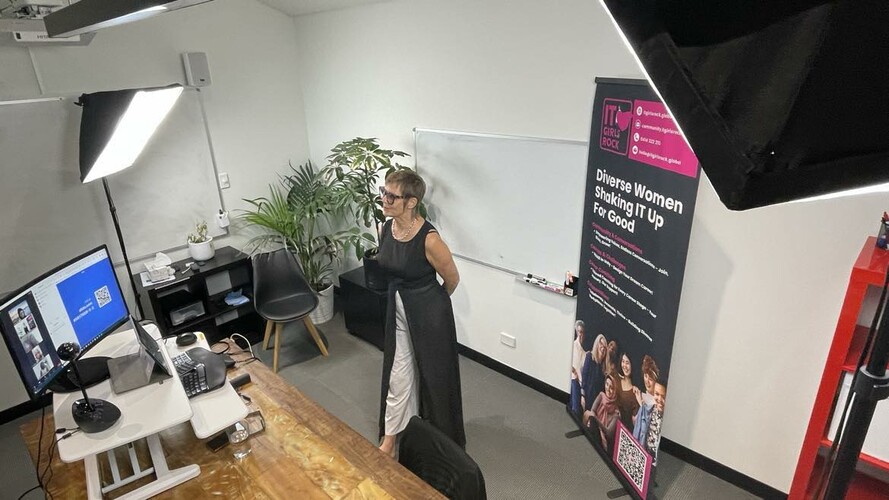 Gry Stene, motivational speaker in Perth, photo 3