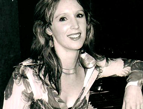 Kat Kinley, pianist in Perth