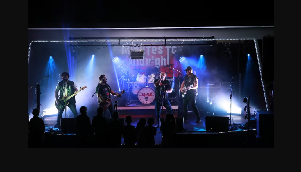 Minutes to Midnight, rock band in Perth, photo 2