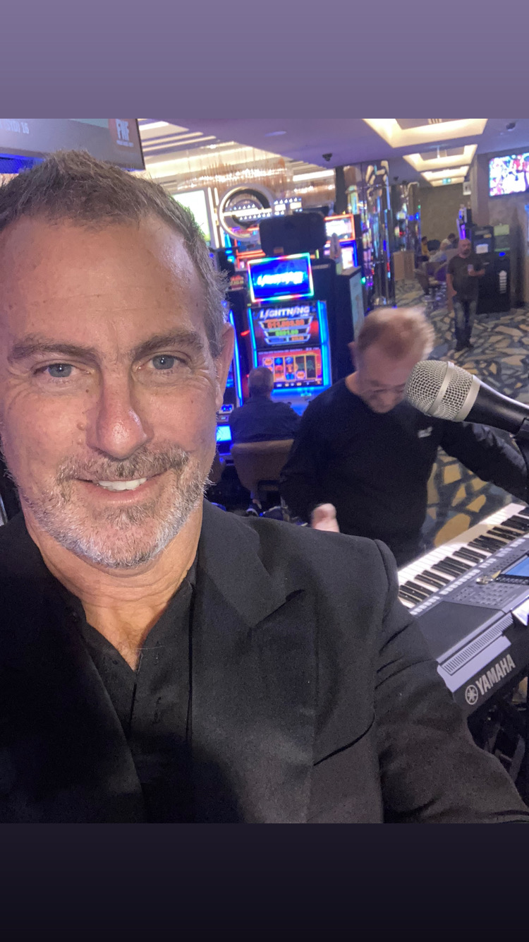 The Chris Ellers Project, singer in Perth