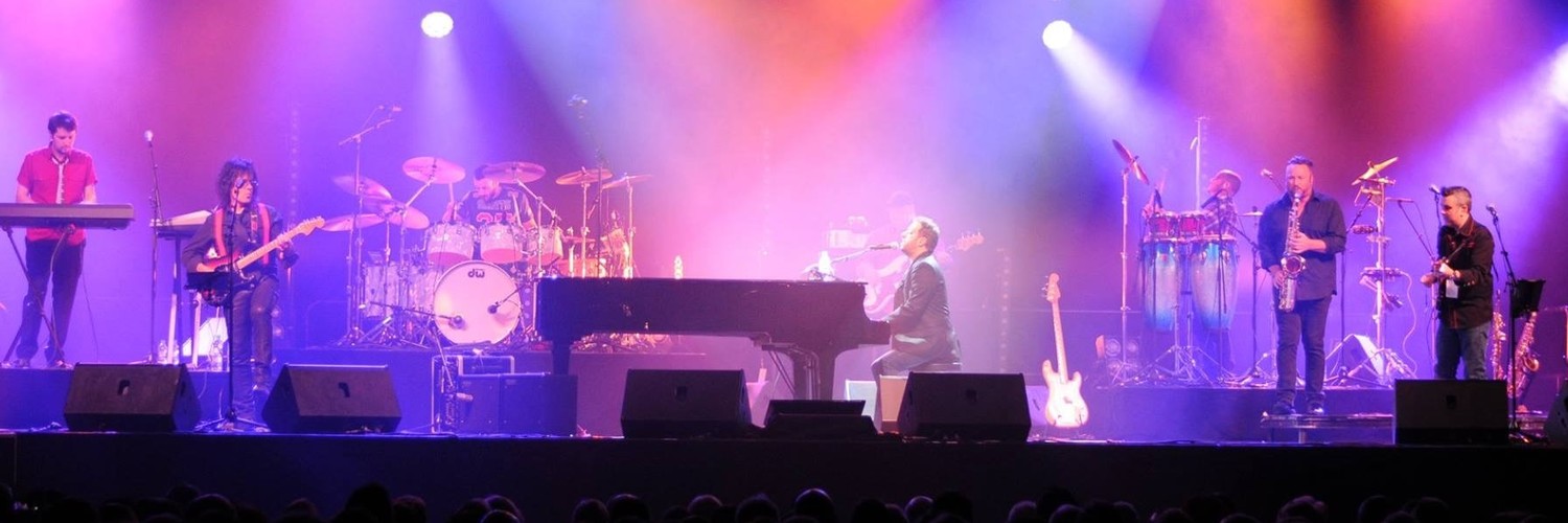Vocalist And Keyboard Player, pianist and singer solo in Perth, photo 3