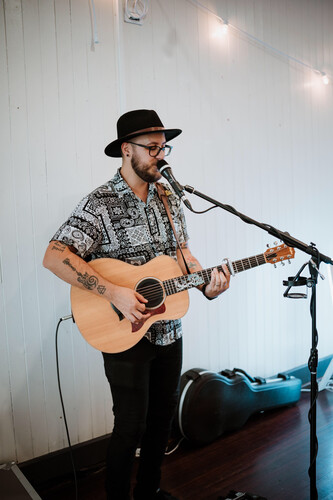 Brandon Gray Music, musical soloist in Perth, photo 3