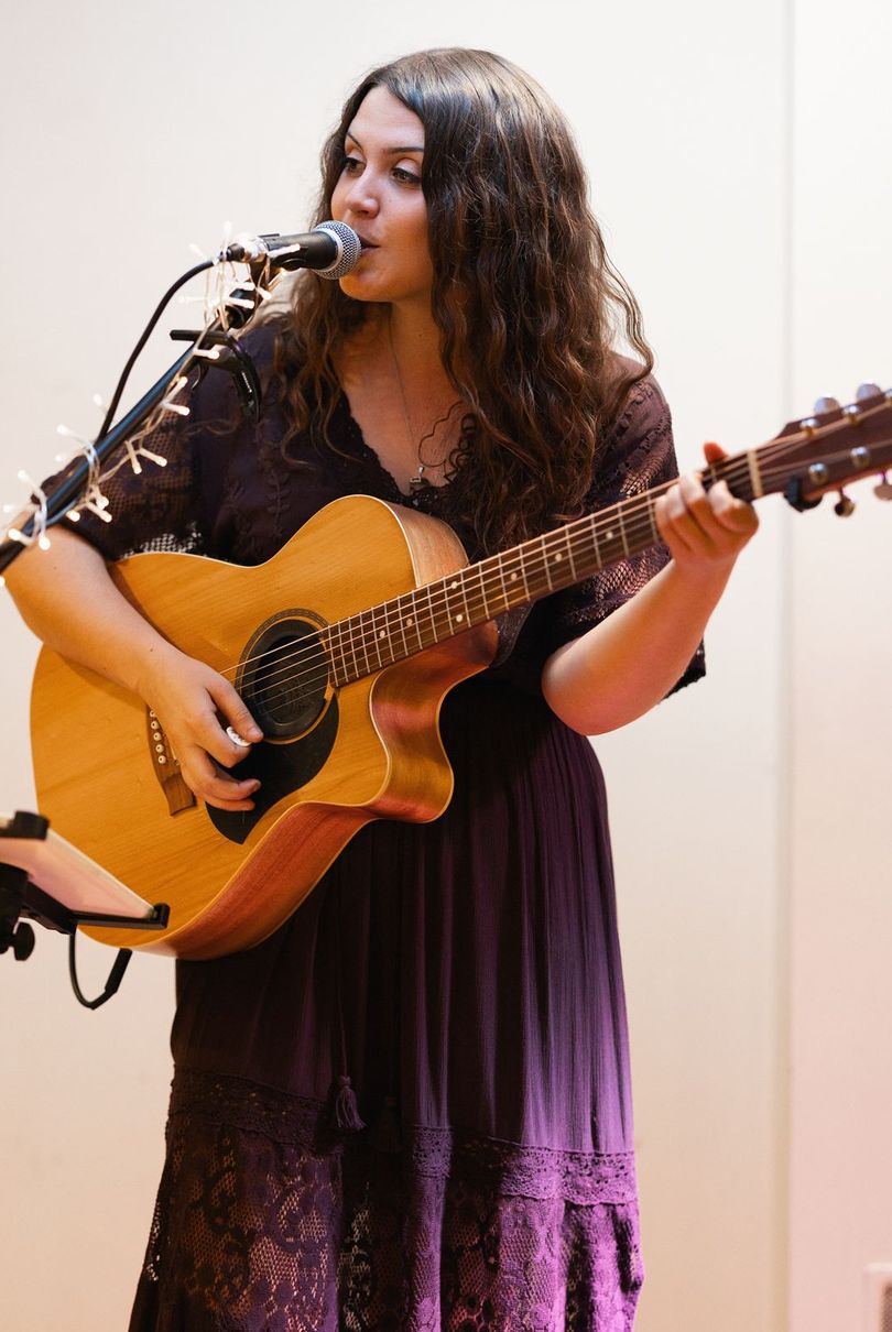 Malia Stirling Music, wedding band in Sunshine Coast