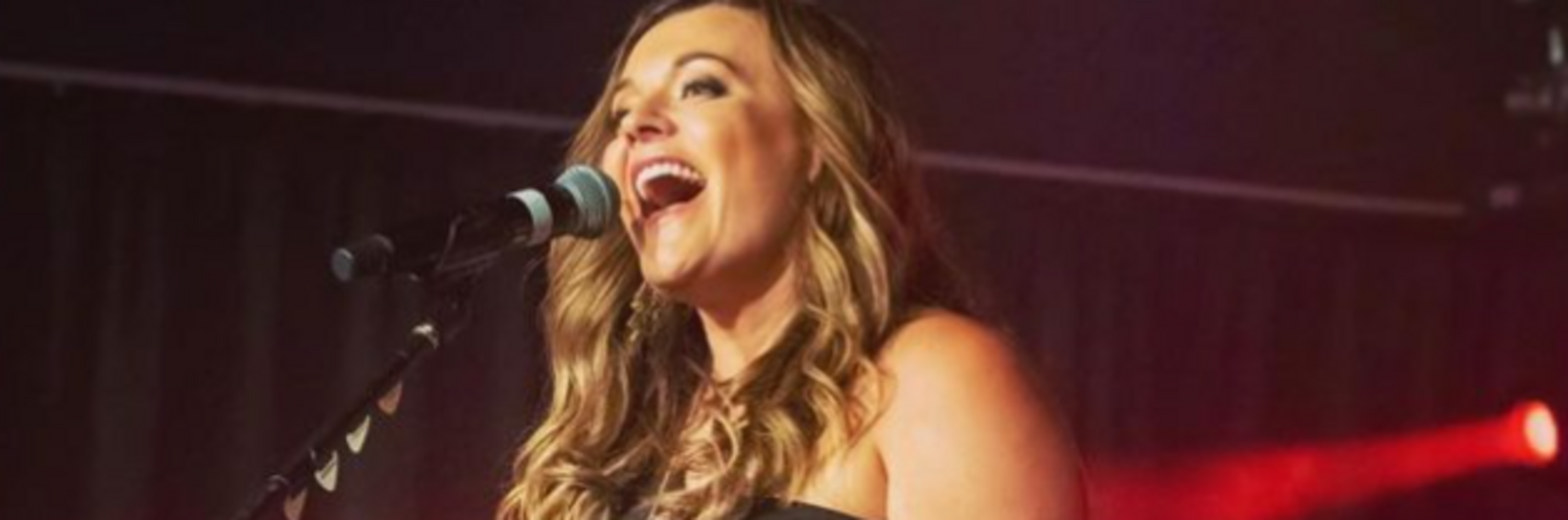 Angela Easson, singer in Sunshine Coast, photo 3