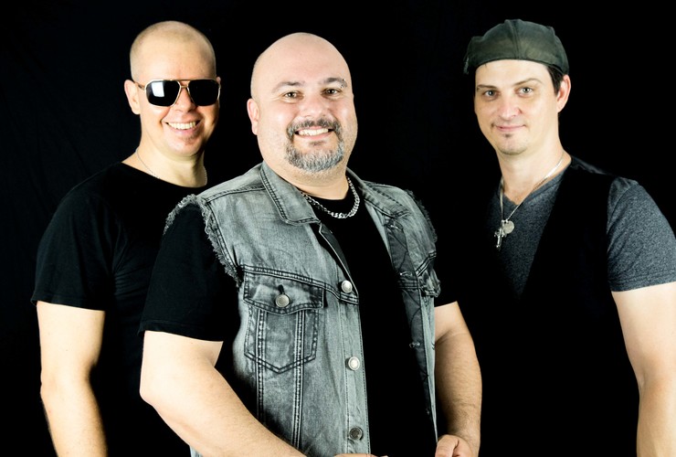 Renegade Groove, cover band in Sunshine Coast, photo 2