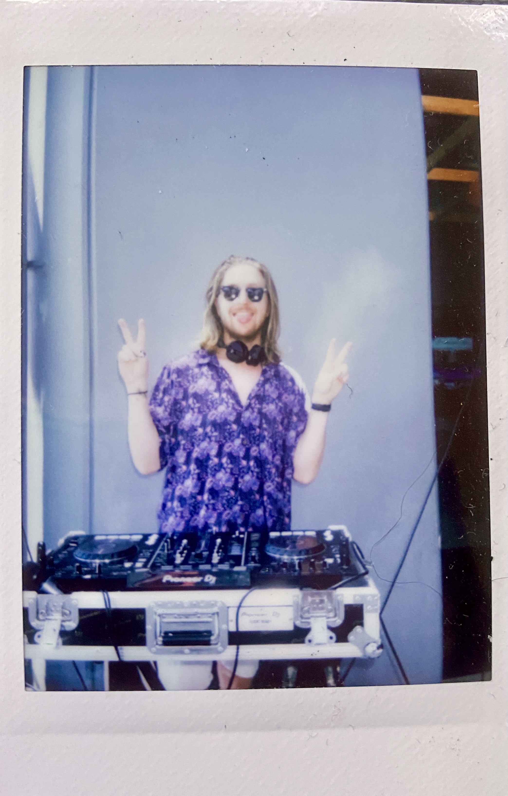 DJ Barry Hell, live in Sunshine Coast